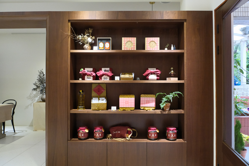 【2026台中伴手禮】BK.Rabbit 黑色小白兔．重溫童年外婆家的味道，台中2026年節禮盒推薦 @飛天璇的口袋