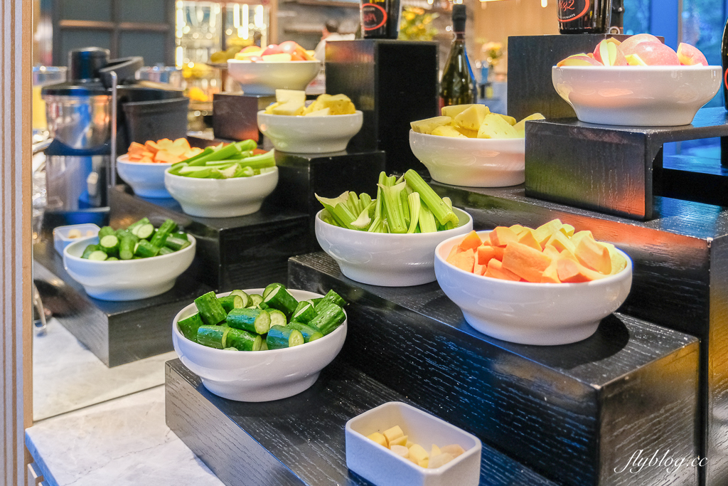 台中西區｜臺中勤美洲際酒店．台中首間國際級飯店，開箱奢華房間與餐廳 @飛天璇的口袋