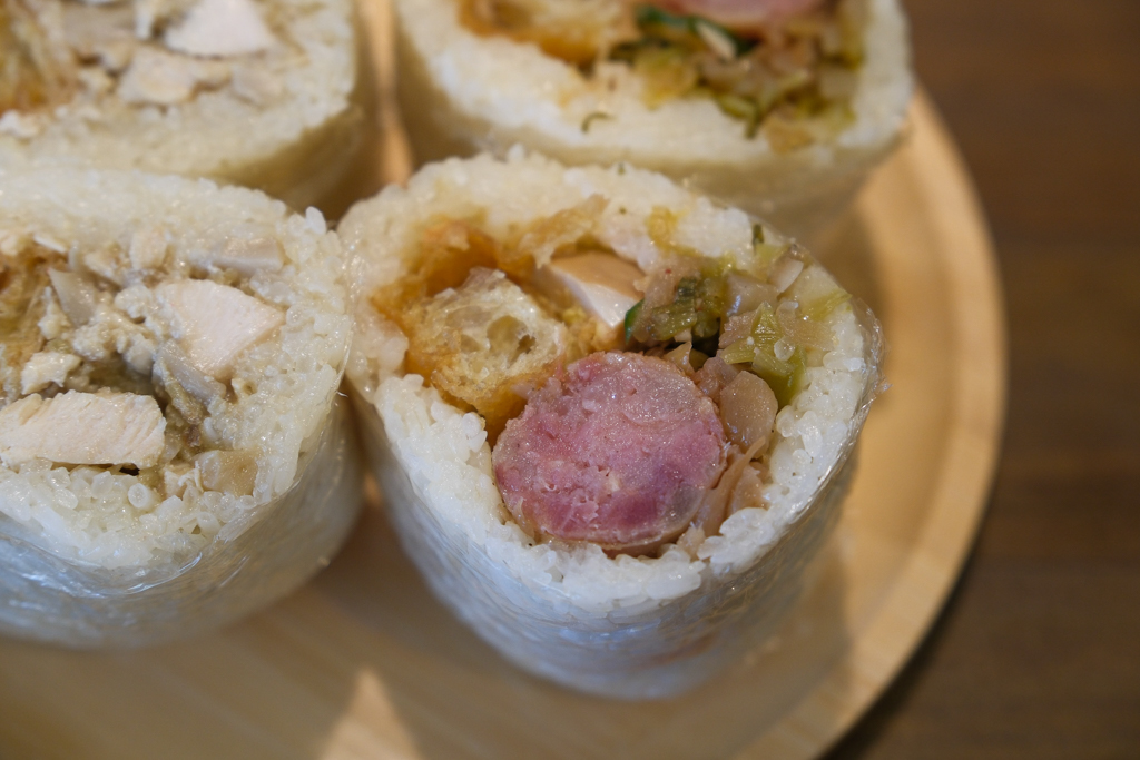 台中北屯｜奶油叔飯糰．北屯超低調飯糰攤，必點招牌豬飯糰 @飛天璇的口袋