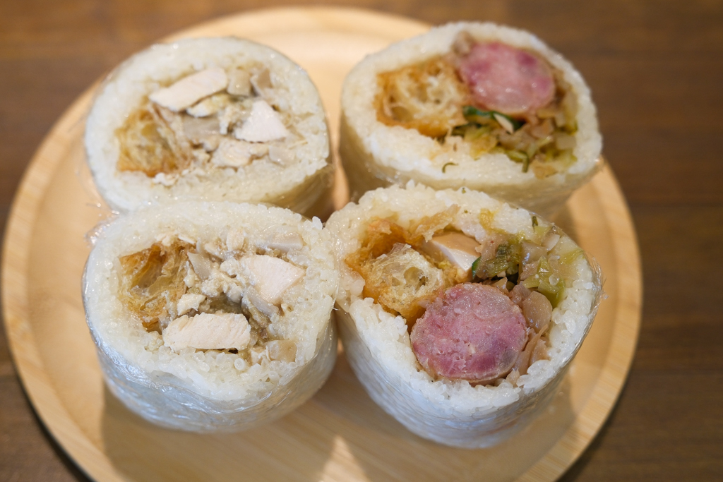 台中北屯｜奶油叔飯糰．北屯超低調飯糰攤，必點招牌豬飯糰 @飛天璇的口袋