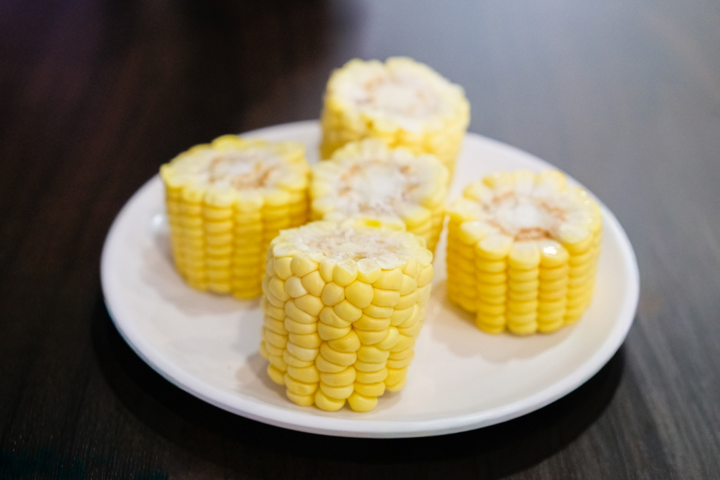 台中北屯｜味首席紅蟳薑母鴨．現點現撈的紅蟳，還有鹹菜鴨肉湯，一年四季不休息 @飛天璇的口袋