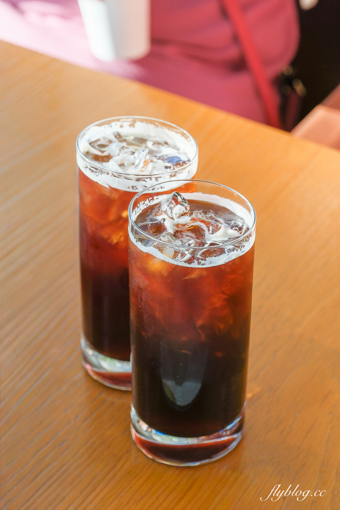 韓國釜山｜釜山柏悅酒店 PARK HYATT BUSAN．海雲台下午茶咖啡廳，正對海雲台電影大道 @飛天璇的口袋