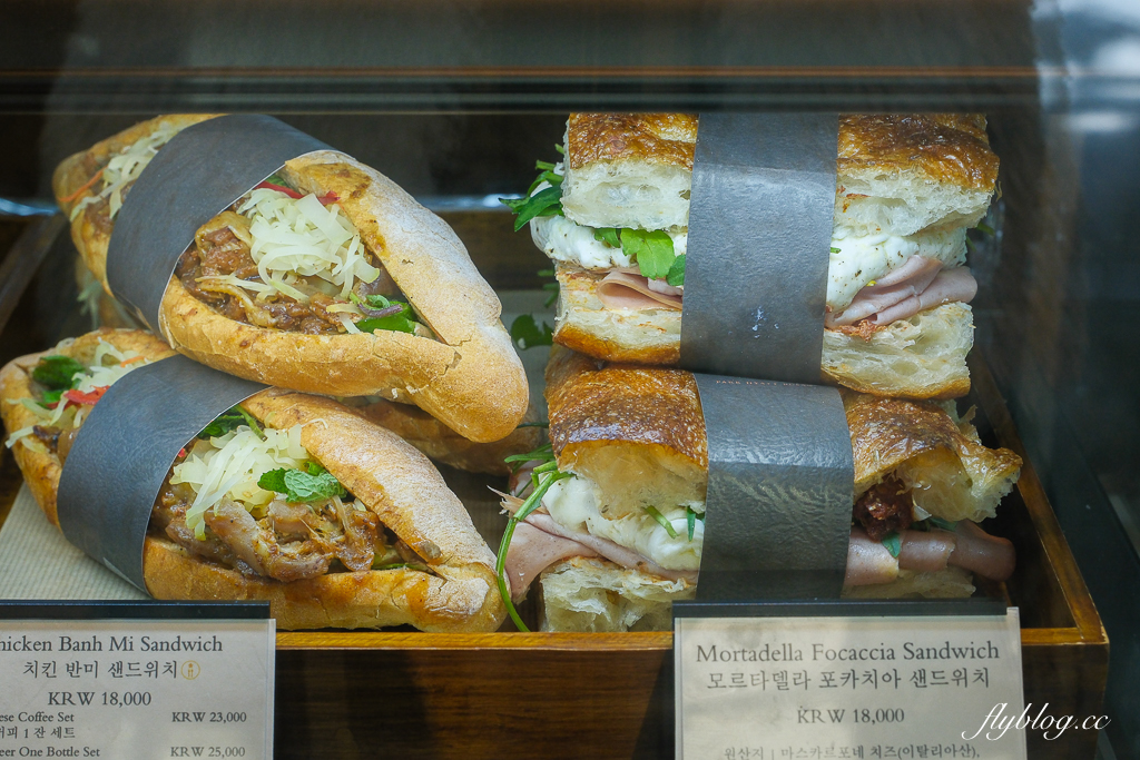 韓國釜山｜釜山柏悅酒店 PARK HYATT BUSAN．海雲台下午茶咖啡廳，正對海雲台電影大道 @飛天璇的口袋