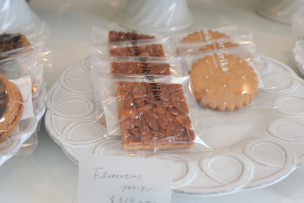 日本北海道｜p&acirc;tisserie Toriko トリコ．美瑛鎮上法式甜點店，必點人氣可麗露 @飛天璇的口袋