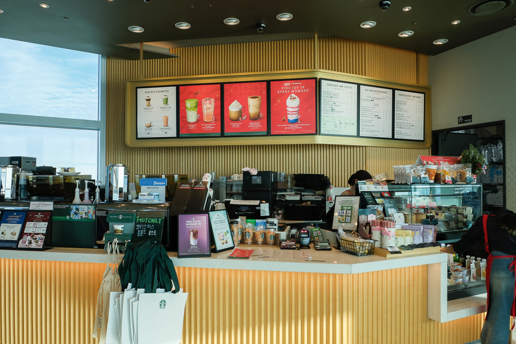 韓國釜山｜X the Sky．朝聖世界最高星巴克，坐擁海雲台沙灘美景 @飛天璇的口袋