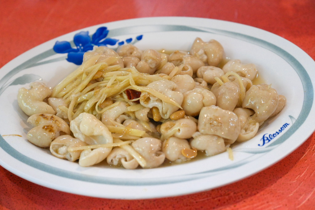 苗栗頭份｜永昇客家小館．一桌2500不到還打包，餐點份量多CP值高，白飯免費吃到飽 @飛天璇的口袋