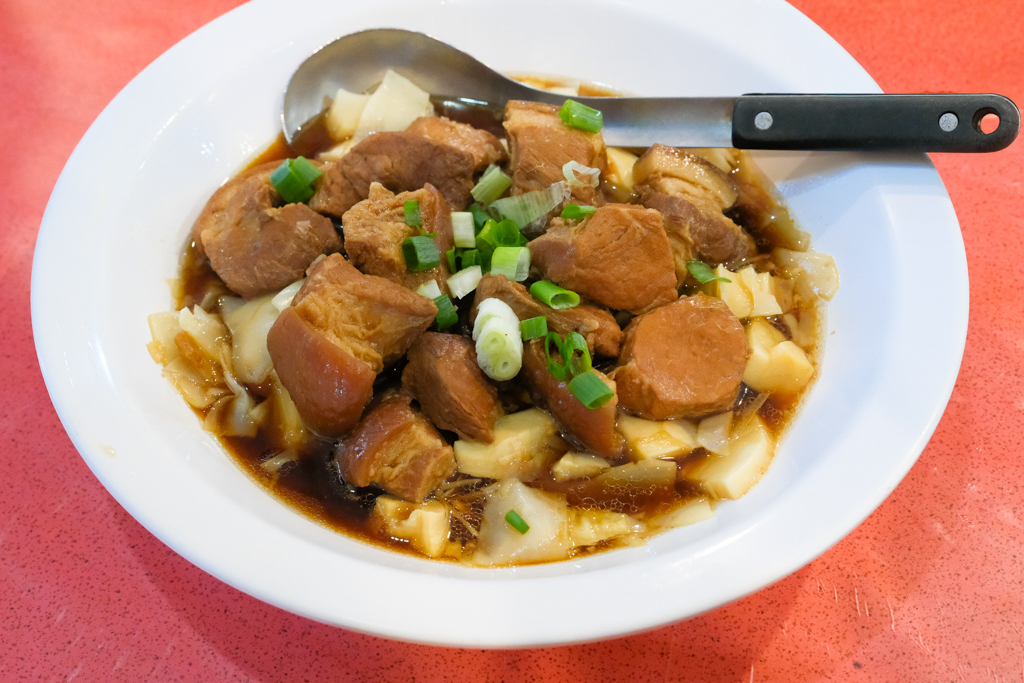 苗栗頭份｜永昇客家小館．一桌2500不到還打包，餐點份量多CP值高，白飯免費吃到飽 @飛天璇的口袋