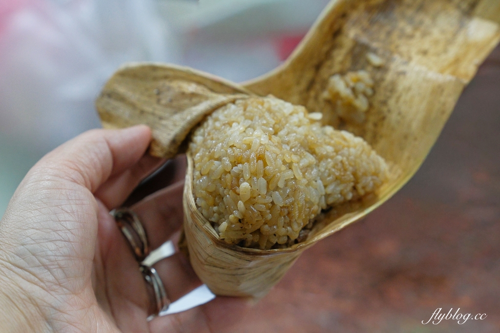 【圓光排肉餐盒】頭份國光客運旁便當搬家了，66年的老店老闆娘親自掌廚 @飛天璇的口袋