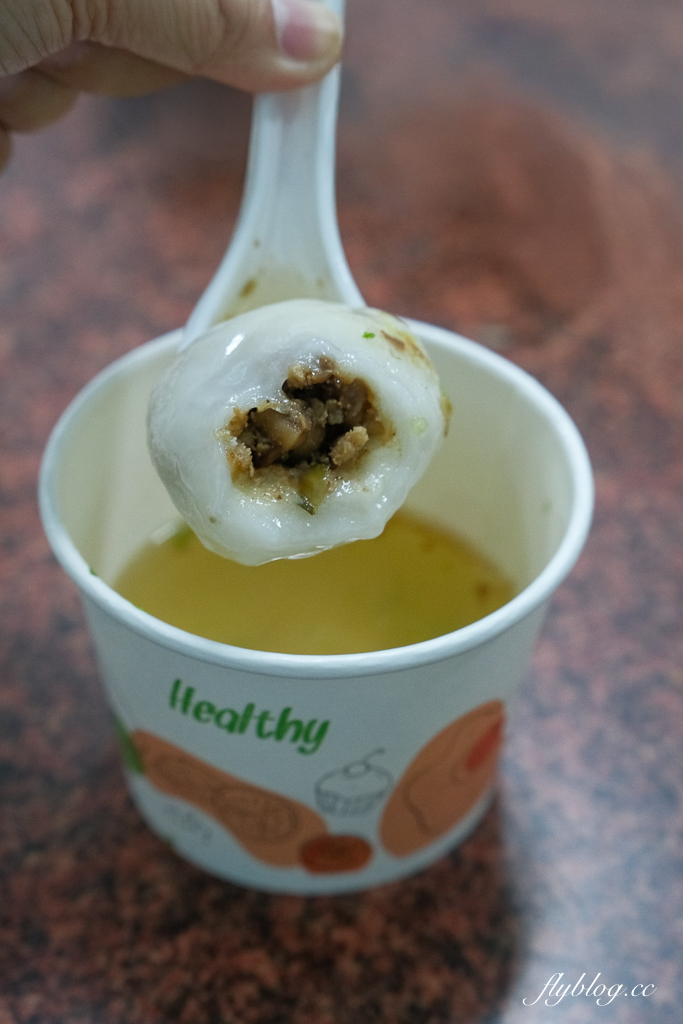 【圓光排肉餐盒】頭份國光客運旁便當搬家了，66年的老店老闆娘親自掌廚 @飛天璇的口袋