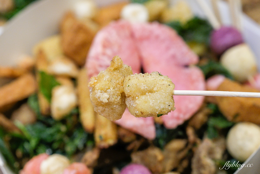 台中北屯｜炸滋滋．乾淨有質感小菜免費送，北屯洲際棒球場鹹酥雞 @飛天璇的口袋