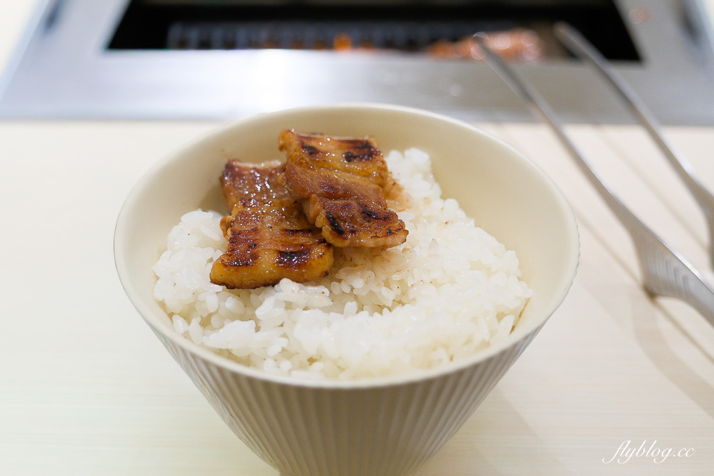 台中北屯｜燒肉政宗．隱藏在北屯住宅大樓，一個人也可以吃燒肉 @飛天璇的口袋