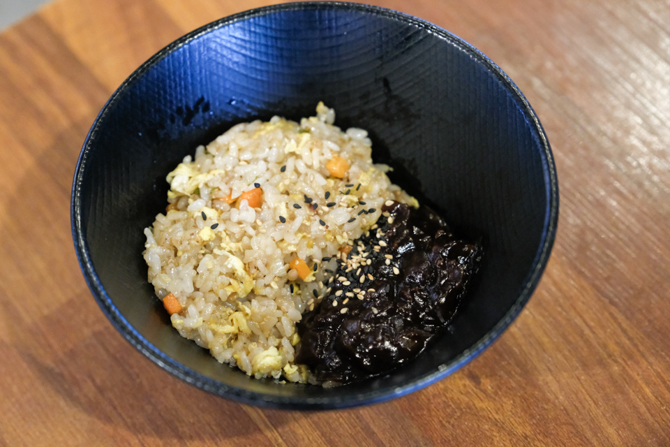 韓國釜山|紅油短南浦洞總店.南浦洞人氣中華料理,必點人氣酢醬麵,免費飲料喝到飽 @飛天璇的口袋 韓國釜山|紅油短南浦洞總店.南浦洞人氣中華料理,必點人氣酢醬麵,免費飲料喝到飽 @飛天璇的口袋