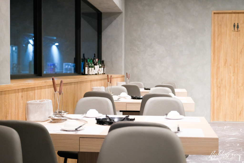 台中北屯｜老沙茶潮汕火鍋．食材有水準價位偏高，海鮮和肉品都很新鮮 @飛天璇的口袋