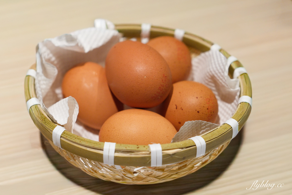 台中北屯｜老沙茶潮汕火鍋．食材有水準價位偏高，海鮮和肉品都很新鮮 @飛天璇的口袋