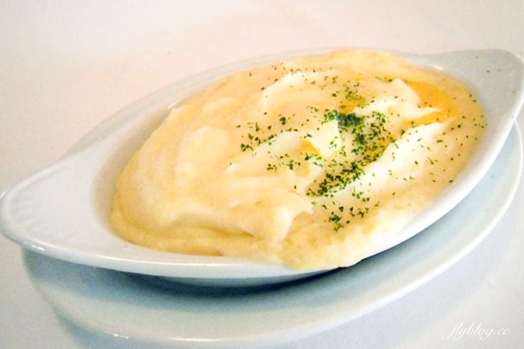 台中西屯｜茹絲葵牛排餐廳 Ruth’s Chris．台中老字號牛排餐廳，坐擁26樓台中市景 @飛天璇的口袋