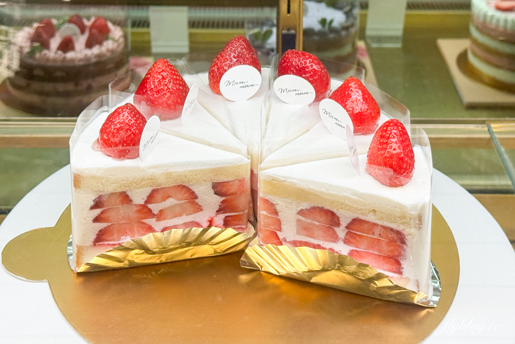 台中西區｜Mum Mum蛋糕 饅饅好食．來自新竹的人氣甜點，媒體評比傳統蛋糕冠軍 @飛天璇的口袋