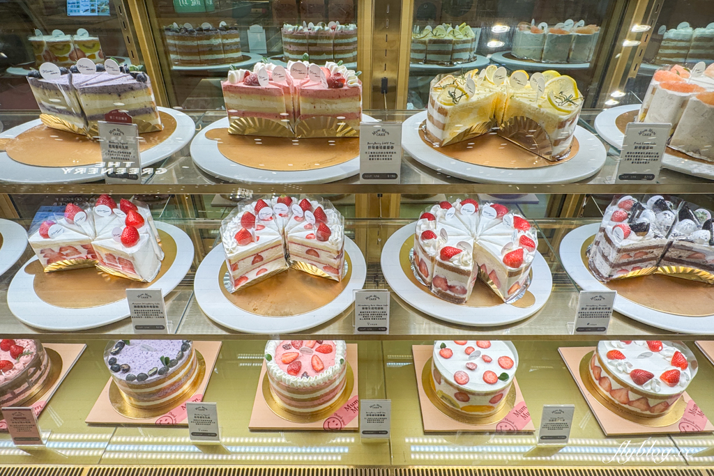 台中西區｜Mum Mum蛋糕 饅饅好食．來自新竹的人氣甜點，媒體評比傳統蛋糕冠軍 @飛天璇的口袋