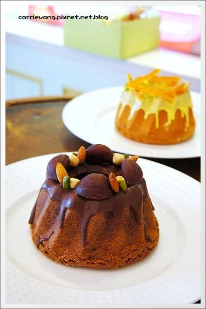 【台中蛋糕甜點】月之戀人．Moon Lover。好吃清爽的檸檬蛋糕，結婚禮餅和彌月禮盒也很推薦哦！ @飛天璇的口袋