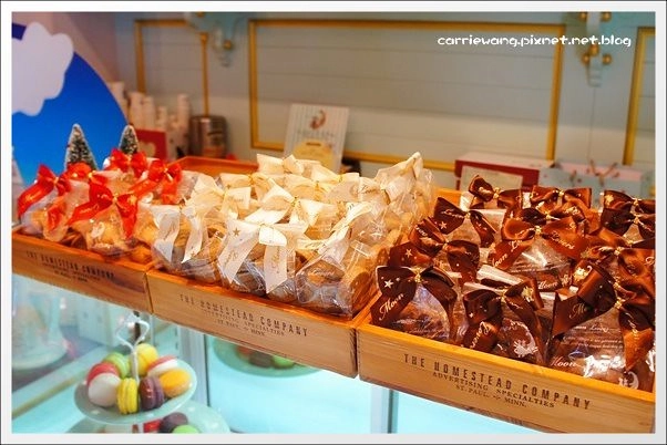 【台中蛋糕甜點】月之戀人．Moon Lover。好吃清爽的檸檬蛋糕，結婚禮餅和彌月禮盒也很推薦哦！ @飛天璇的口袋