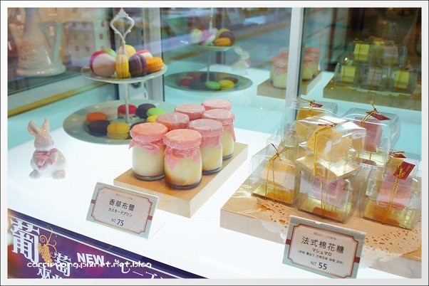 【台中蛋糕甜點】月之戀人．Moon Lover。好吃清爽的檸檬蛋糕，結婚禮餅和彌月禮盒也很推薦哦！ @飛天璇的口袋