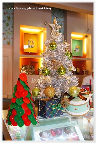 【台中蛋糕甜點】月之戀人．Moon Lover。好吃清爽的檸檬蛋糕，結婚禮餅和彌月禮盒也很推薦哦！ @飛天璇的口袋