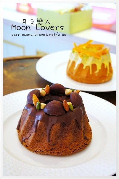 【台中蛋糕甜點】月之戀人．Moon Lover。好吃清爽的檸檬蛋糕，結婚禮餅和彌月禮盒也很推薦哦！ @飛天璇的口袋