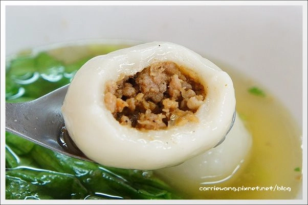 【台中小吃美食】翔記湯圓。台中老字號湯圓店，媒體也來報導，甜湯圓鹹湯圓都好吃！ @飛天璇的口袋