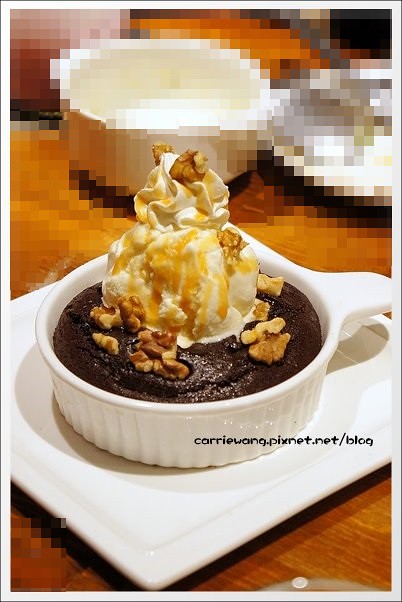 【台中輕食甜點】Oh! Sweet Diner。餐點很有質感，甜點更有看頭~ @飛天璇的口袋