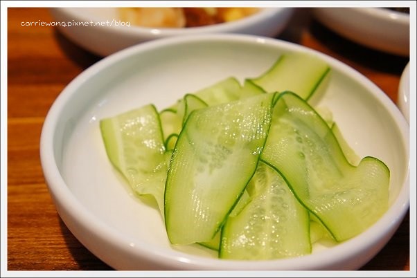 【台中韓式餐廳】豆腐35．TOFU thirty five@文心店。有咖啡館氛圍的韓式餐廳，小菜吃到飽嘛免驚！ @飛天璇的口袋