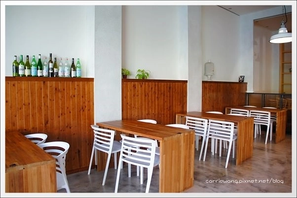 【台中韓式餐廳】豆腐35．TOFU thirty five@文心店。有咖啡館氛圍的韓式餐廳，小菜吃到飽嘛免驚！ @飛天璇的口袋