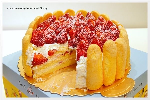 【新竹團購商品】六號花園烘焙坊。季節限定草莓生日蛋糕，清爽好吃大推薦！ @飛天璇的口袋
