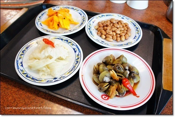 【台中合菜餐廳】金川川菜餐廳。便宜道地的好味道，老北屯人的秘密廚房 @飛天璇的口袋
