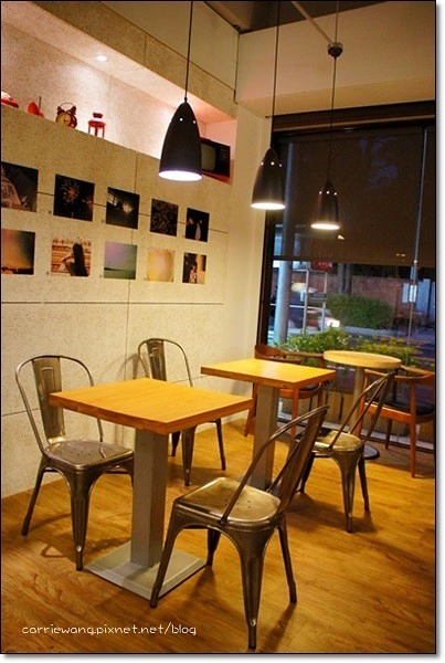 【台中下午茶】Caf&eacute; sora (Coffee Industry)。工業風的咖啡館，空間悠閒又舒服&hellip; @飛天璇的口袋