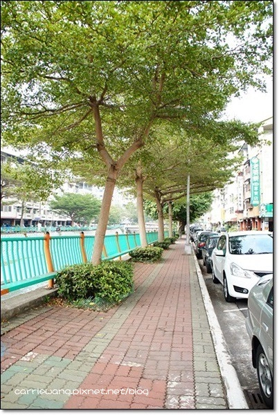 【台中日式餐廳】Demi House 日式洋食屋。日本人開的店，漢堡排好吃唷！ @飛天璇的口袋