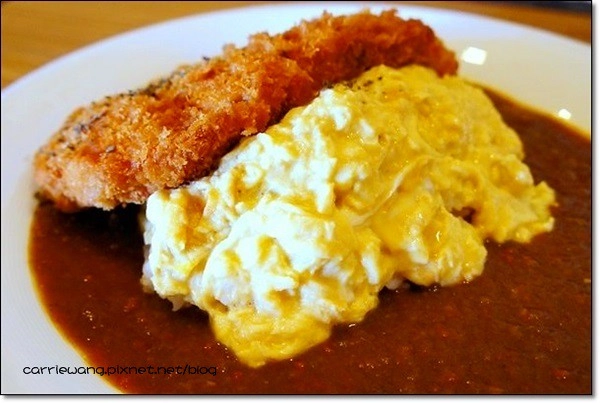 【台中日式餐廳】Demi House 日式洋食屋。日本人開的店，漢堡排好吃唷！ @飛天璇的口袋