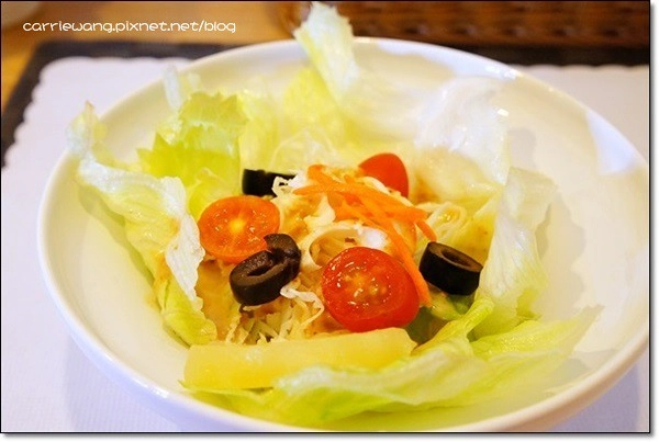 【台中日式餐廳】Demi House 日式洋食屋。日本人開的店，漢堡排好吃唷！ @飛天璇的口袋