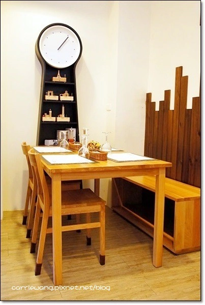 【台中日式餐廳】Demi House 日式洋食屋。日本人開的店，漢堡排好吃唷！ @飛天璇的口袋