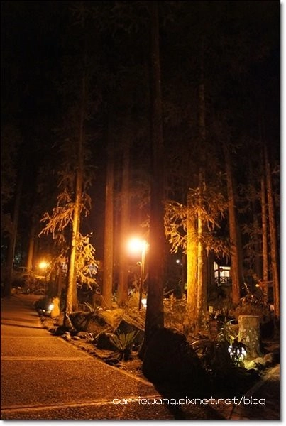 妖怪村主題渡假村(明山森林會館)：體驗妖怪村白天夜晚不同風情 @飛天璇的口袋