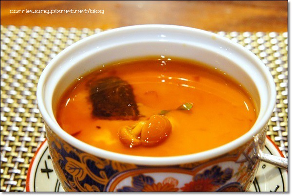 【台中日本料理】魚沒有煮刺身壽司。菜單全面翻新，價格重新調整，食材新鮮，餐點平價，好吃推薦&hellip; @飛天璇的口袋