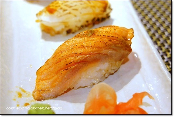 【台中日本料理】魚沒有煮刺身壽司。菜單全面翻新，價格重新調整，食材新鮮，餐點平價，好吃推薦&hellip; @飛天璇的口袋