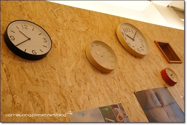 【台中下午茶】Landscape 1893 Cafe。到圖書館裡喝咖啡，一個人耽整個下午也不會無聊！ @飛天璇的口袋