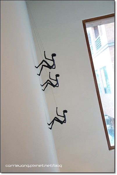 【台中下午茶】Landscape 1893 Cafe。到圖書館裡喝咖啡，一個人耽整個下午也不會無聊！ @飛天璇的口袋