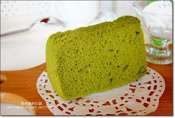 【台中蛋糕甜點】七個小日子．戚風蛋糕專賣店。梨子咖啡關係企業，開幕期間義式冰淇淋優惠 $17元，快衝吧！ @飛天璇的口袋