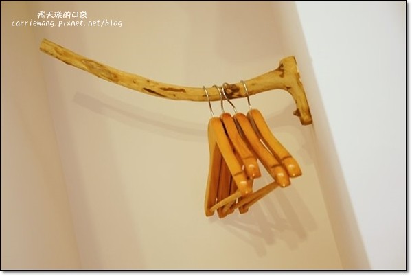 【宜蘭民宿推薦】礁溪幸福99。稻田中央的漂浮城堡，座擁幸福的好地方 @飛天璇的口袋