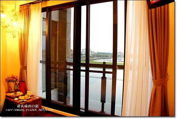 【宜蘭民宿推薦】礁溪幸福99。稻田中央的漂浮城堡，座擁幸福的好地方 @飛天璇的口袋