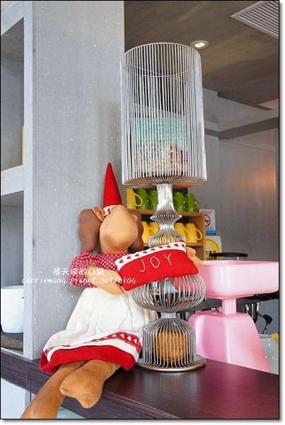 麋路咖啡輕食坊．Meet Road：老宅改建咖啡館，裡面充滿麋鹿的元素，一個適合放鬆與享受幸福的空間(已歇業) @飛天璇的口袋