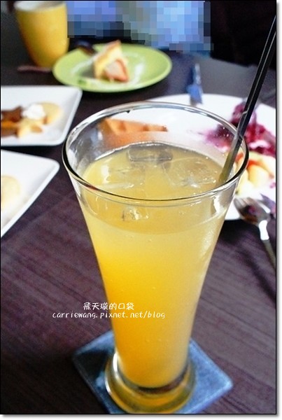 麋路咖啡輕食坊．Meet Road：老宅改建咖啡館，裡面充滿麋鹿的元素，一個適合放鬆與享受幸福的空間(已歇業) @飛天璇的口袋