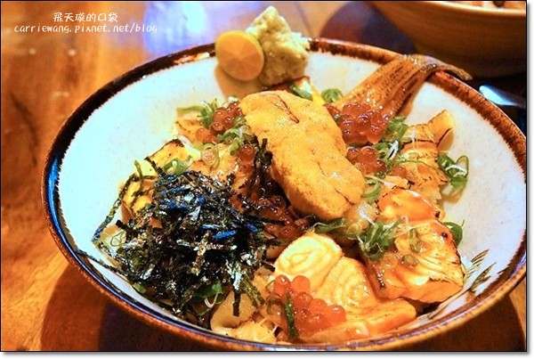 【台中日式餐廳】隱し藏丼飯達人@市政店。丼飯表現不俗，價格也合理 @飛天璇的口袋