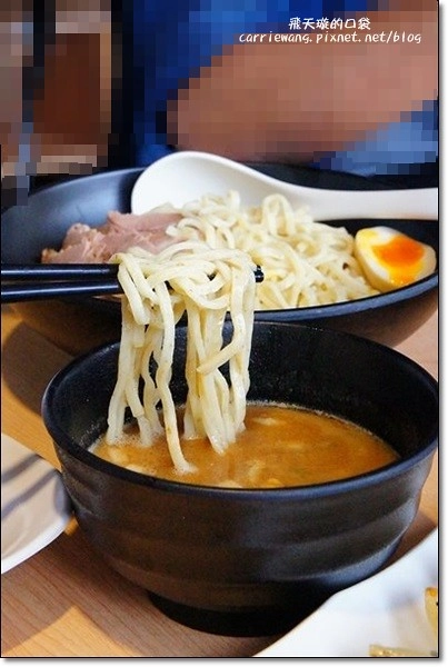 【台中拉麵推薦】麵屋輝(麵や輝Teru)。來自大阪的手工沾麵@廣三SOGO百貨15F @飛天璇的口袋