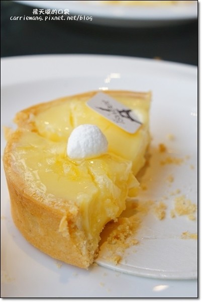 【台中蛋糕甜點】i sweet法國甜點沙龍。Bistro88甜點工作室，空間明亮，甜點可愛 @飛天璇的口袋